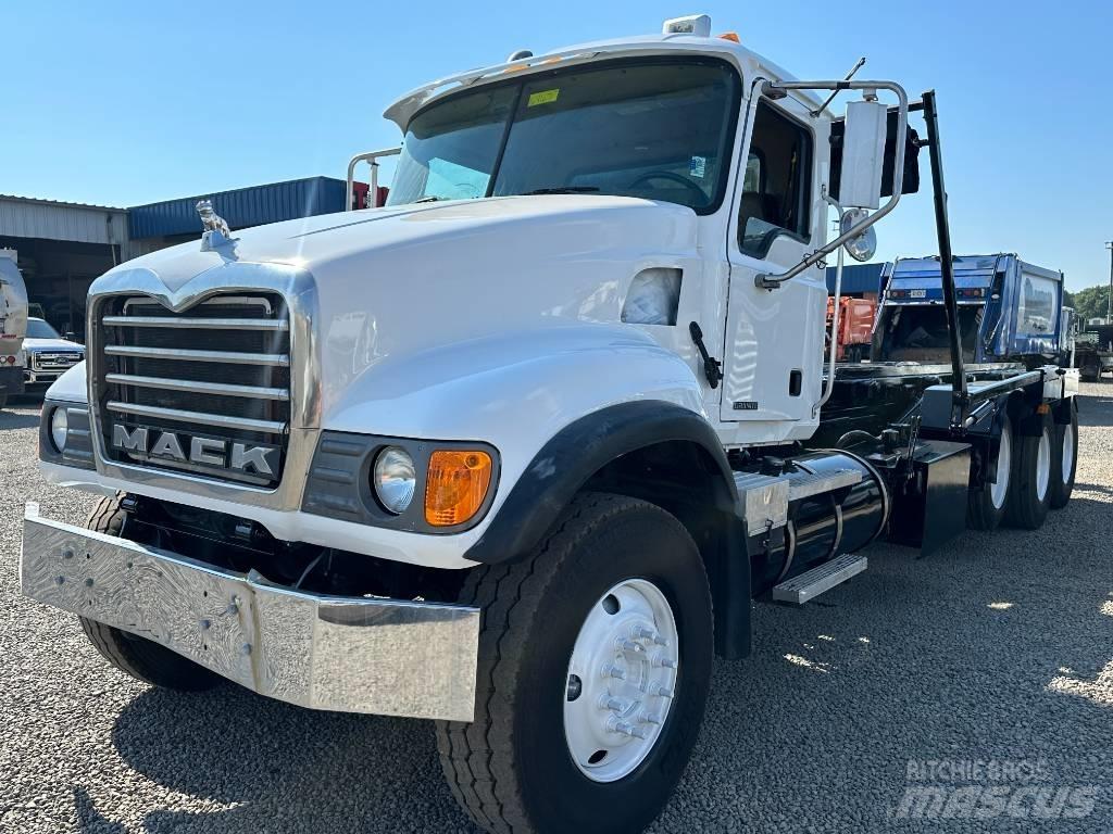 Mack GRANITE CV713 Контейнеровозы