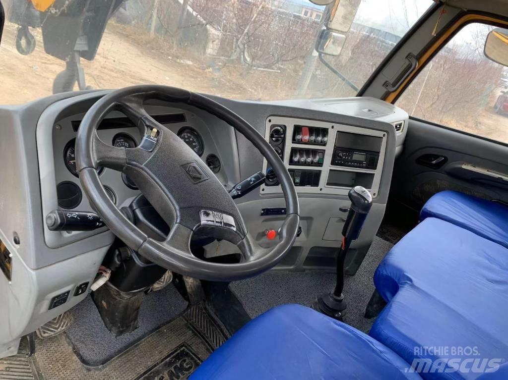 XCMG QY25K5-I Автокраны