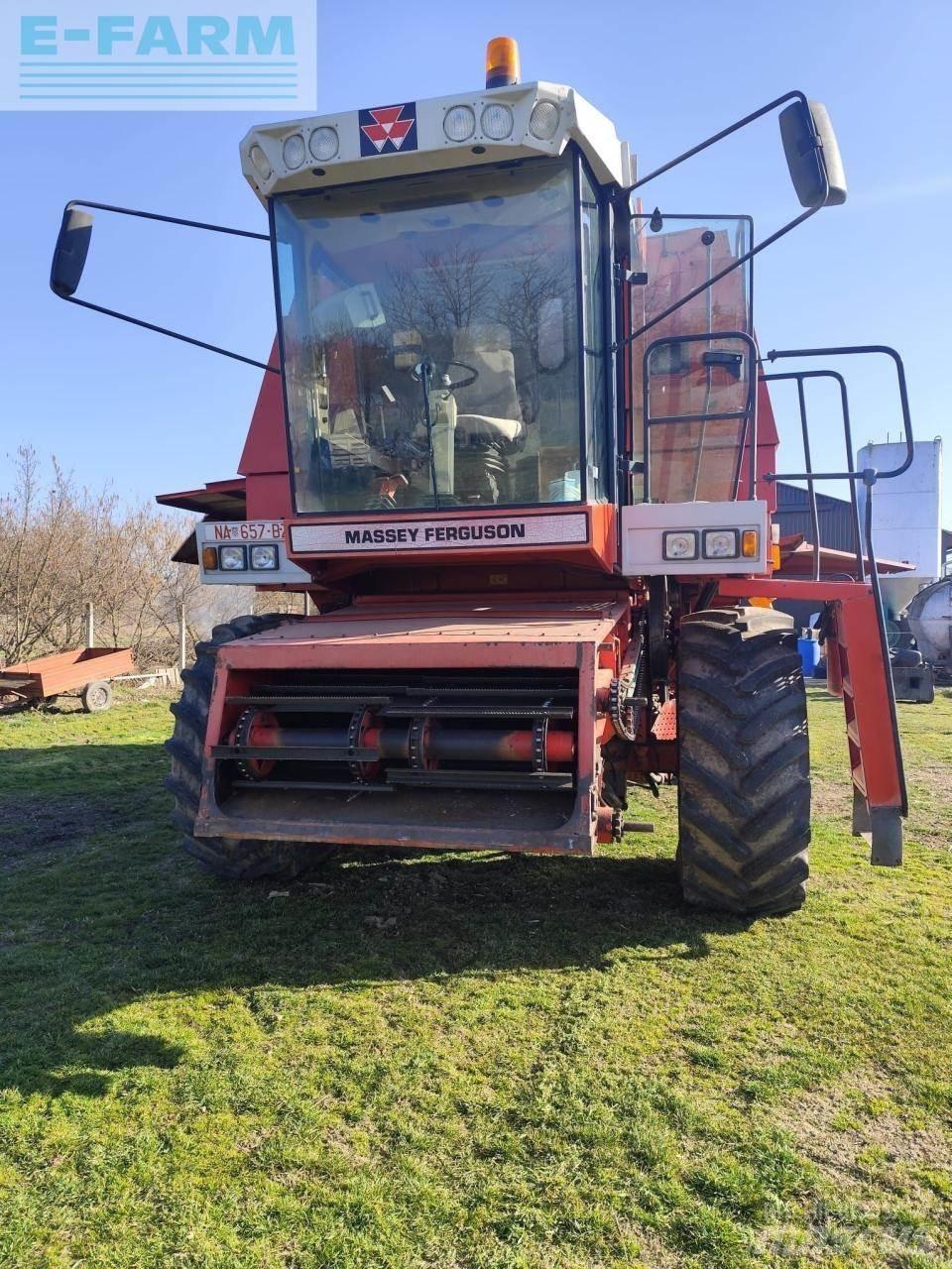 Massey Ferguson 38 Зерноуборочные комбайны