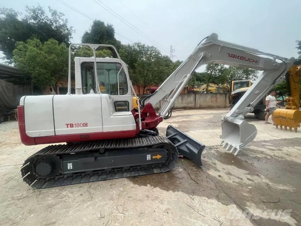 Takeuchi TB180C Гусеничные экскаваторы