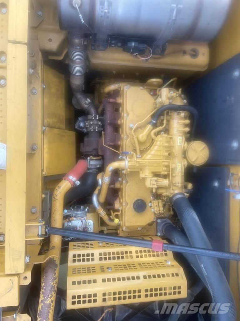 CAT 320 EL Гусеничные экскаваторы