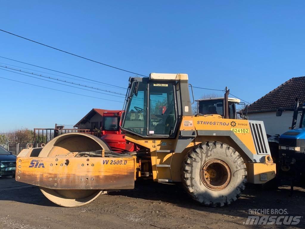 Stavostroj VV 2500D Грунтовые катки