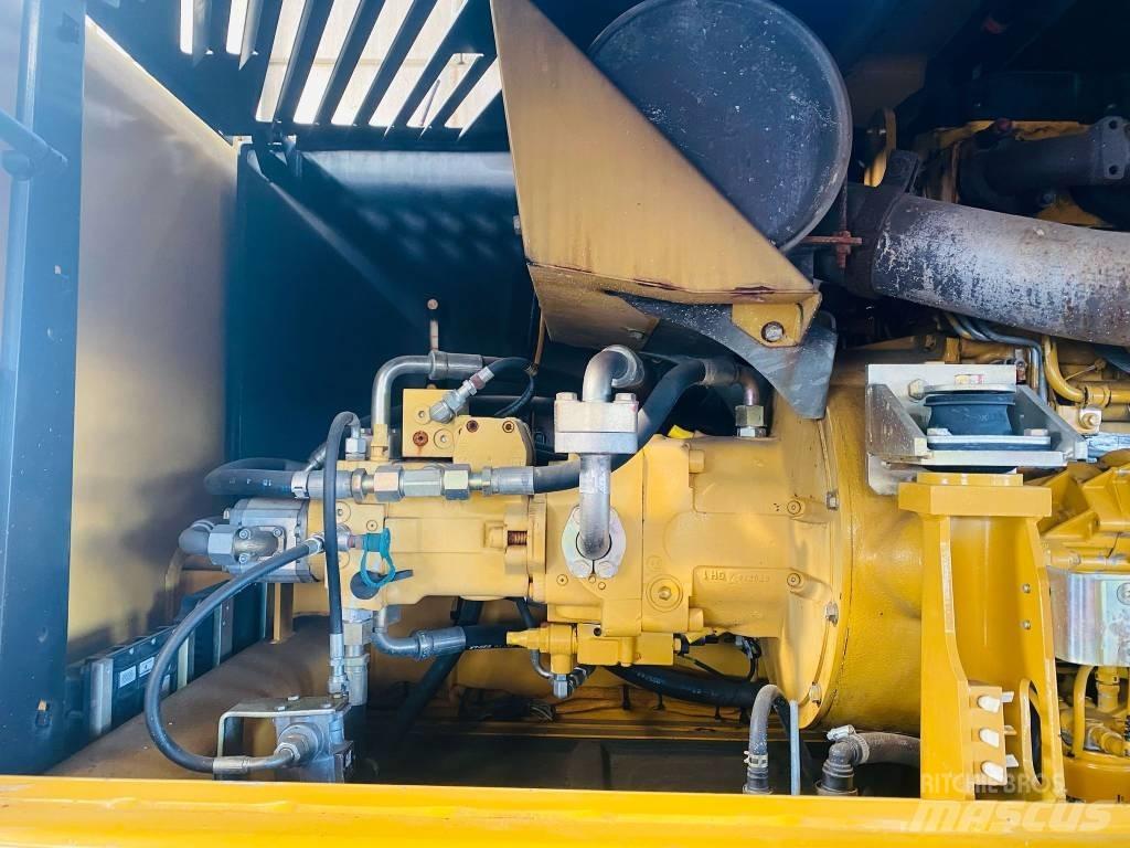 CAT M 318 D Колёсные экскаваторы