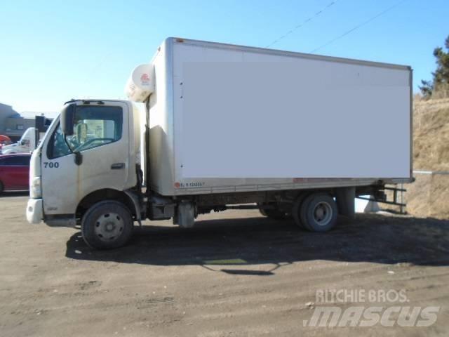 Hino 155 D Грузовики-Рефрижераторы