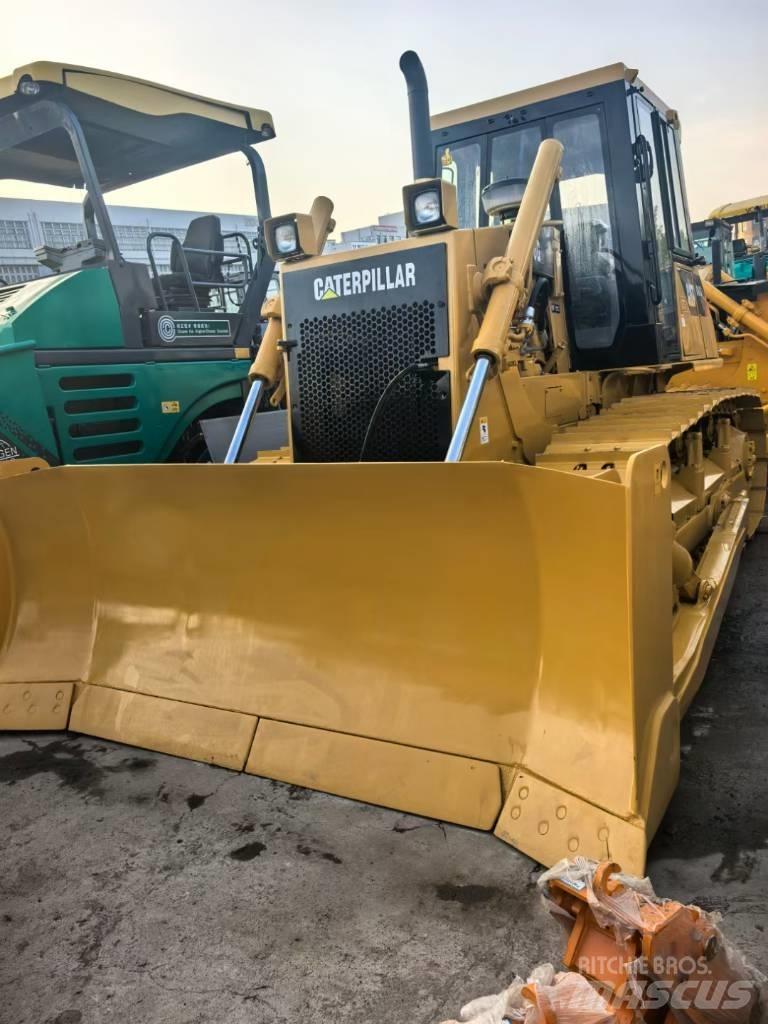 CAT D6G Гусеничные бульдозеры