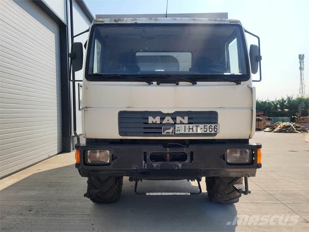 MAN 10.185LAEC 4X4 Грузовики-Фургоны