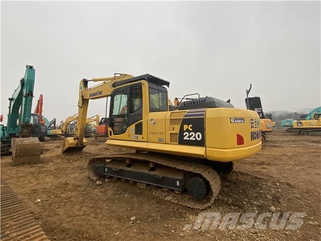 Komatsu PC 220-8 Гусеничные экскаваторы
