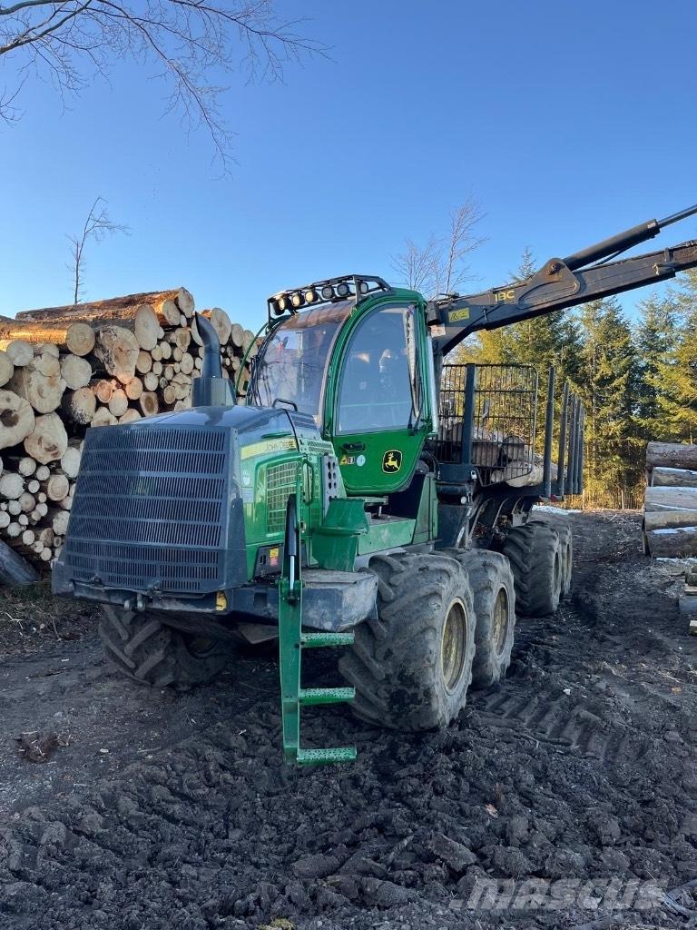 John Deere 1510G Форвардеры