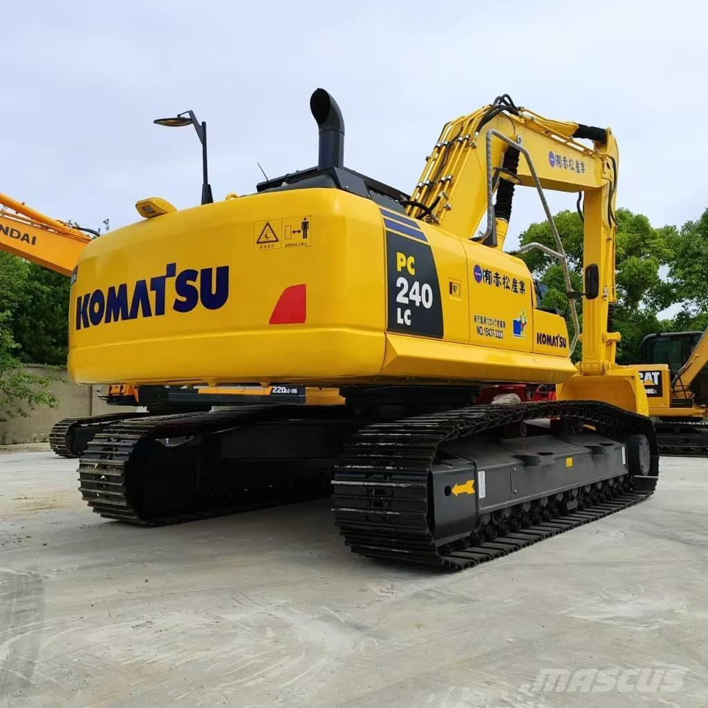 Komatsu PC 240 LC-8 Гусеничные экскаваторы