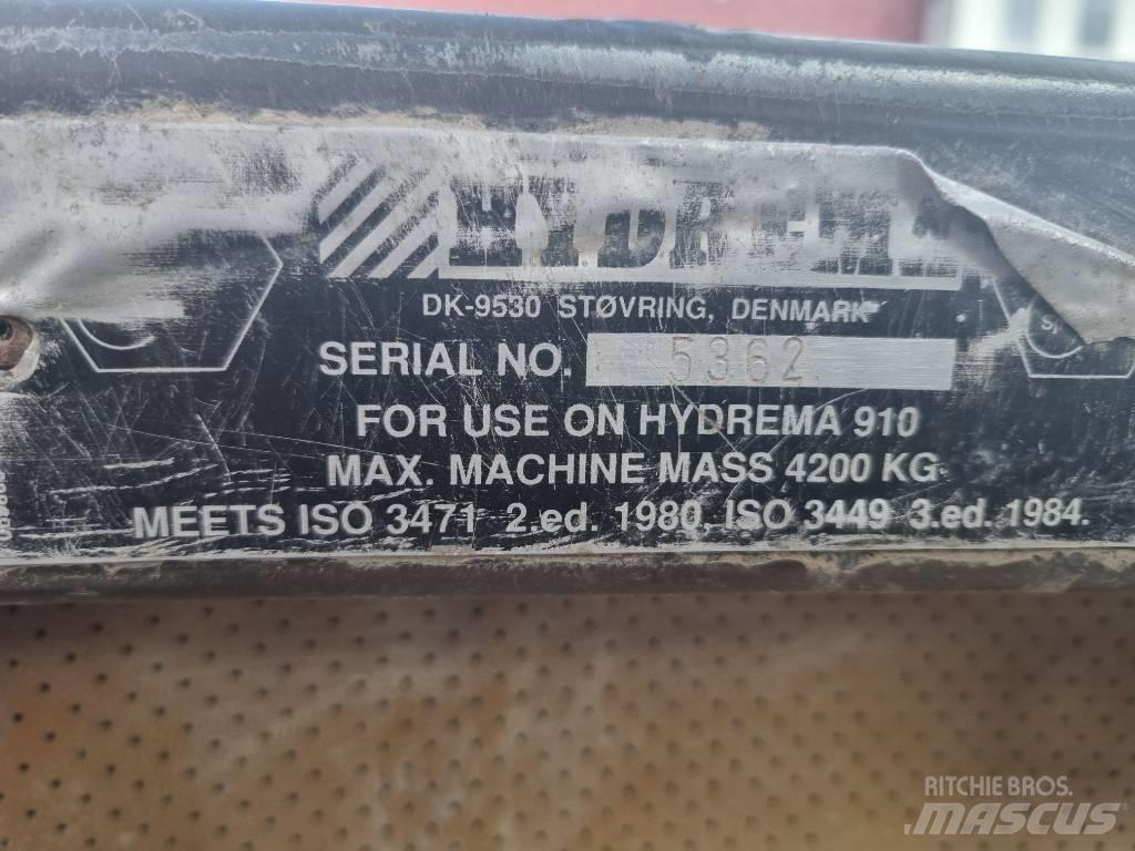 Hydrema 910 Шарнирно-сочленённые самосвалы