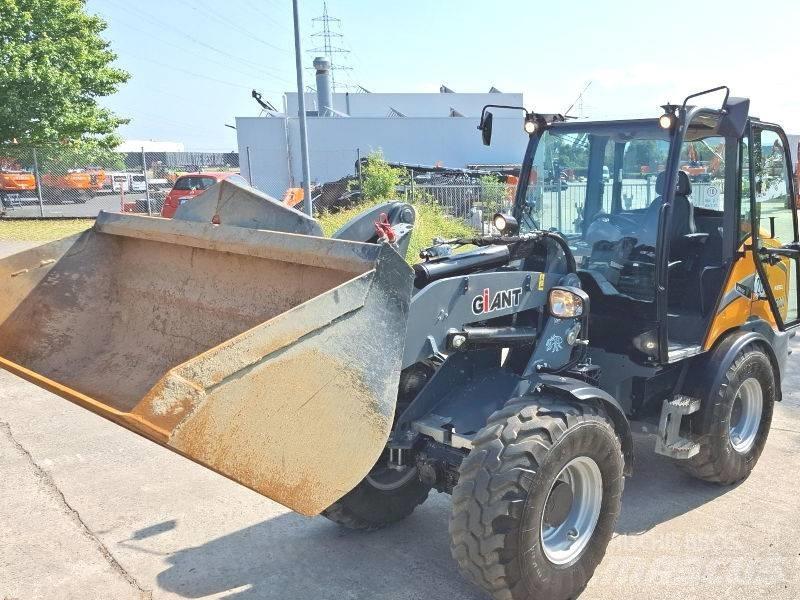 Giant G 5000 X-Tra Мини-погрузчики