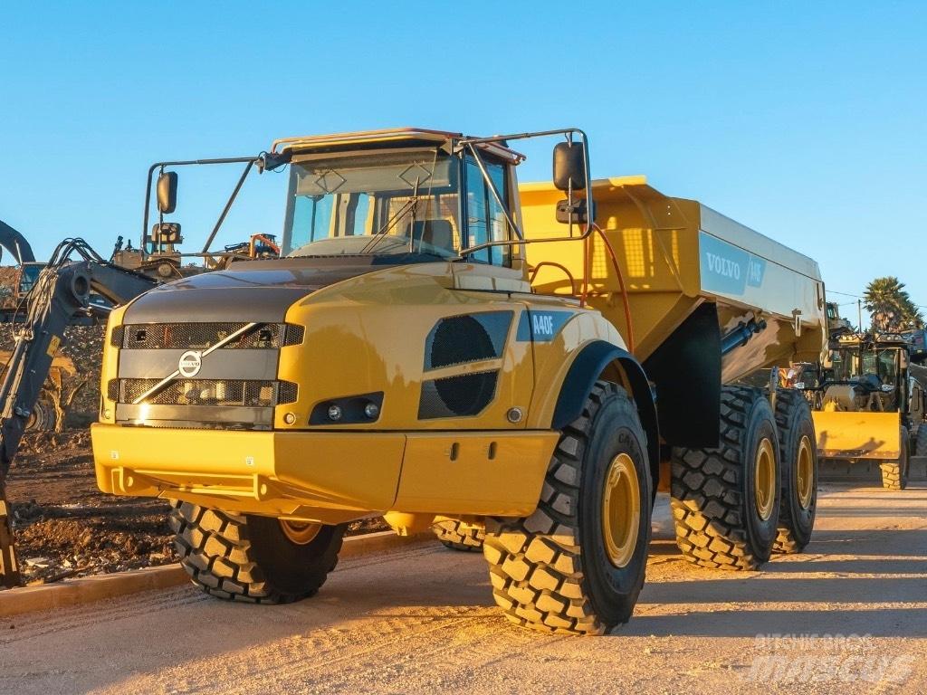 Volvo A 40 F Шарнирно-сочленённые самосвалы
