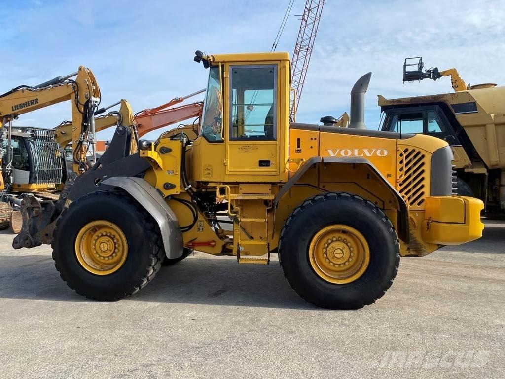 Volvo L90E NVT Фронтальные погрузчики