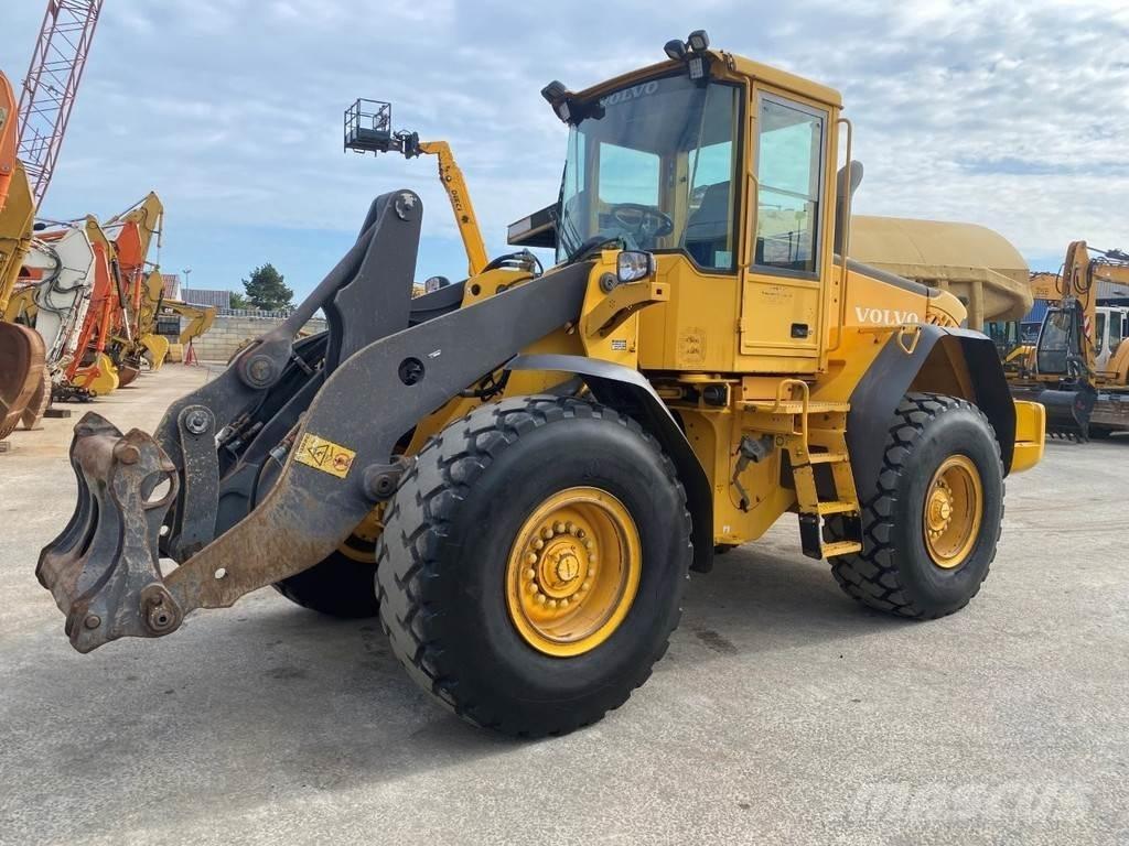 Volvo L90E NVT Фронтальные погрузчики
