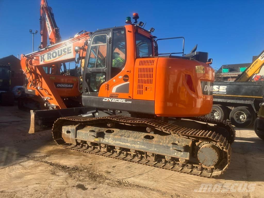 Doosan DX 235 LCR Гусеничные экскаваторы