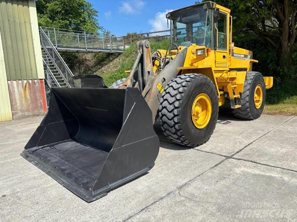 Volvo L 120 C Фронтальные погрузчики