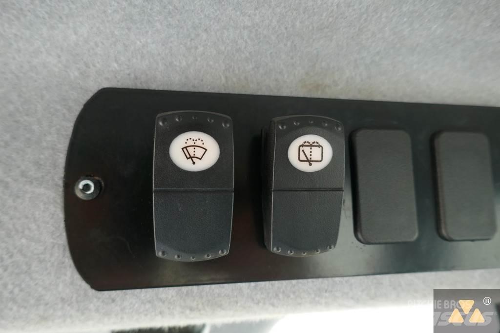 CAT CB10 Катки тротуарные