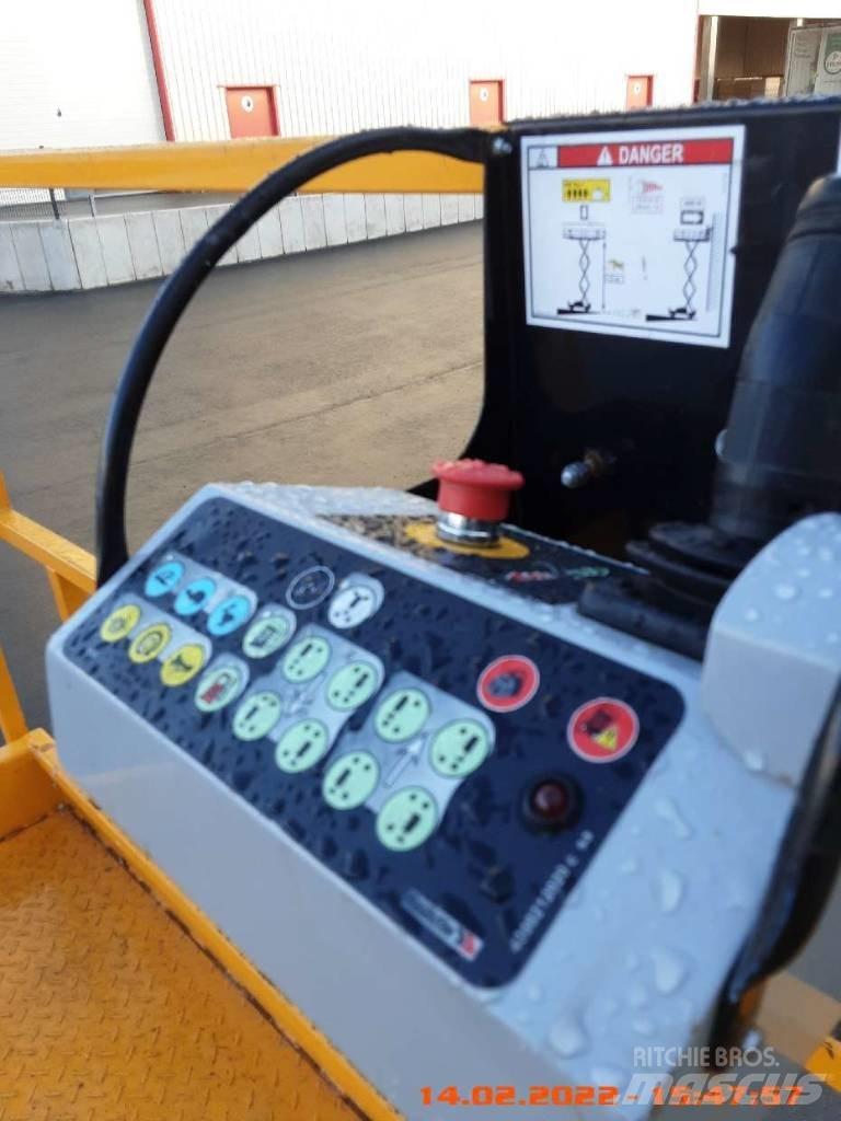 Haulotte H 15 SX Ножничные подъемники