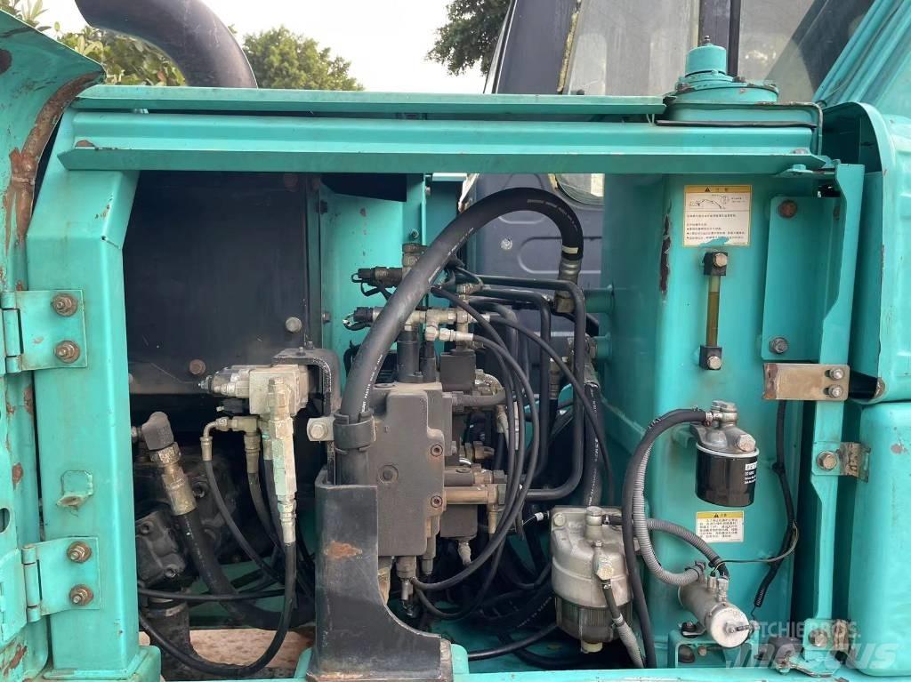 Kobelco SK 75 Гусеничные экскаваторы