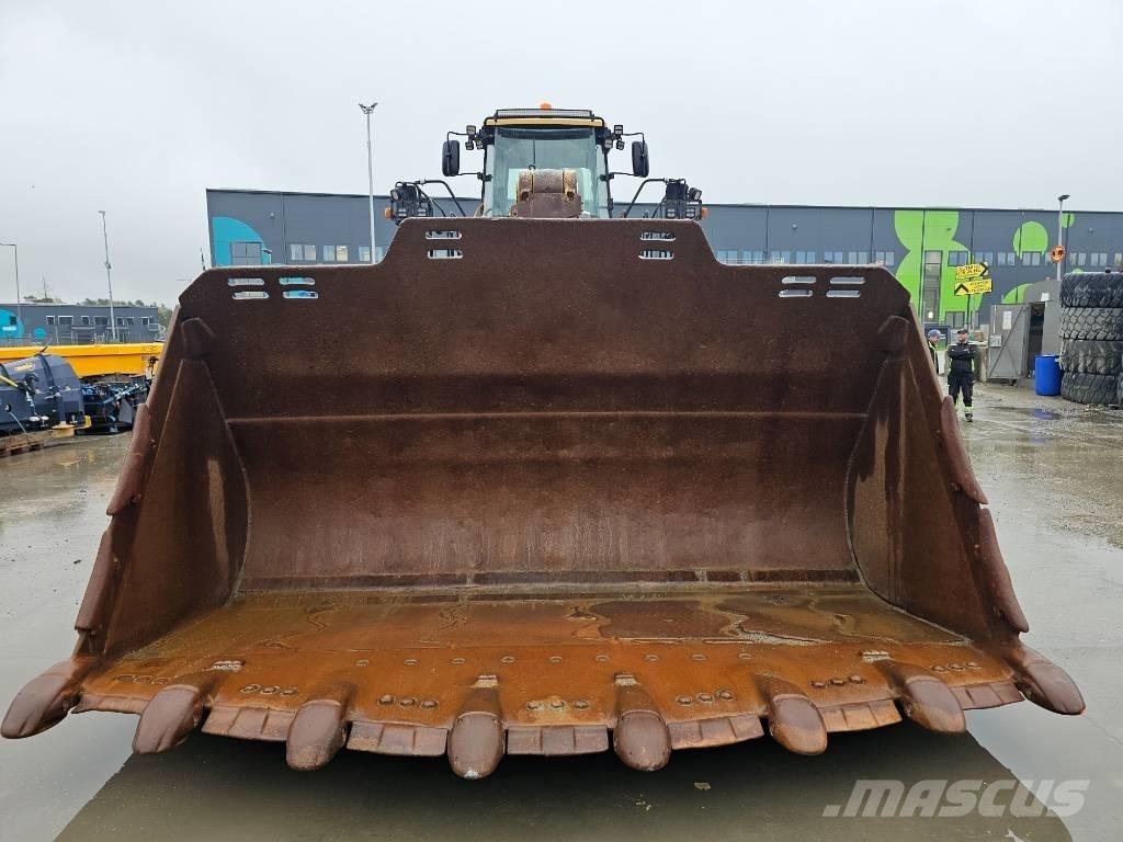 CAT 988 K Фронтальные погрузчики