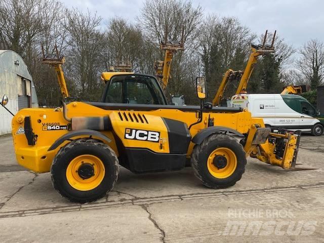 JCB 540-140 Телескопические погрузчики