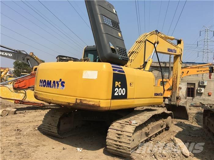 Komatsu PC 200-8 Гусеничные экскаваторы