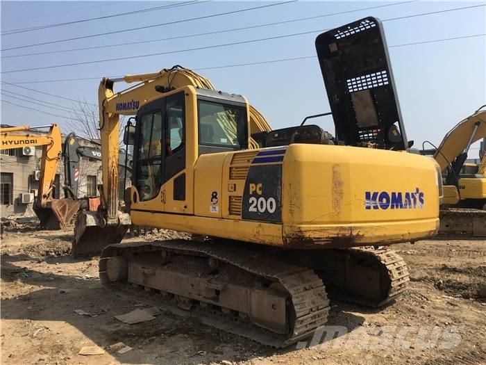 Komatsu PC 200-8 Гусеничные экскаваторы