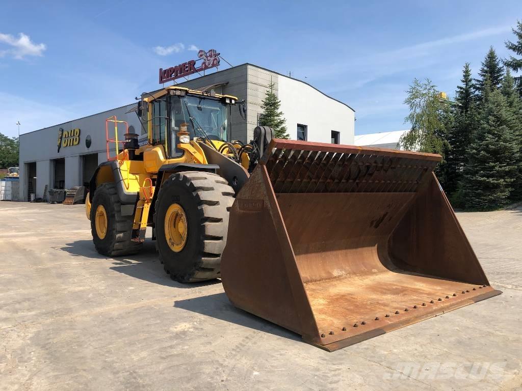 Volvo L220H Фронтальные погрузчики