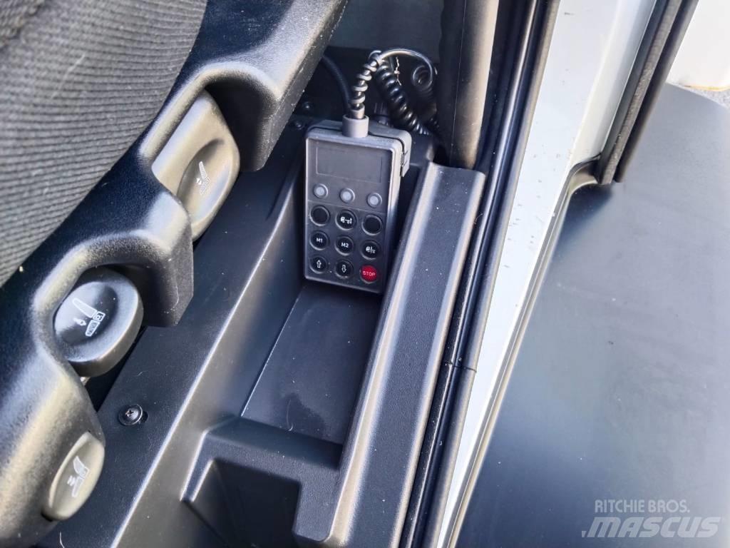 Iveco ML180E25 Грузовики-Рефрижераторы