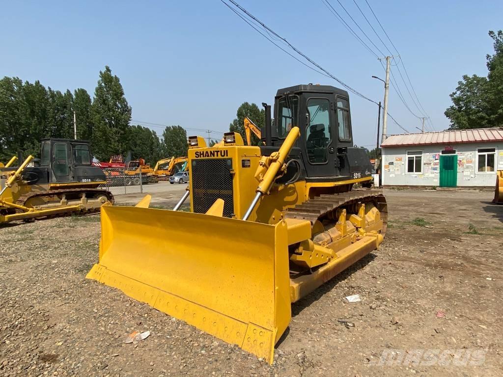 Shantui SD 16 Гусеничные бульдозеры