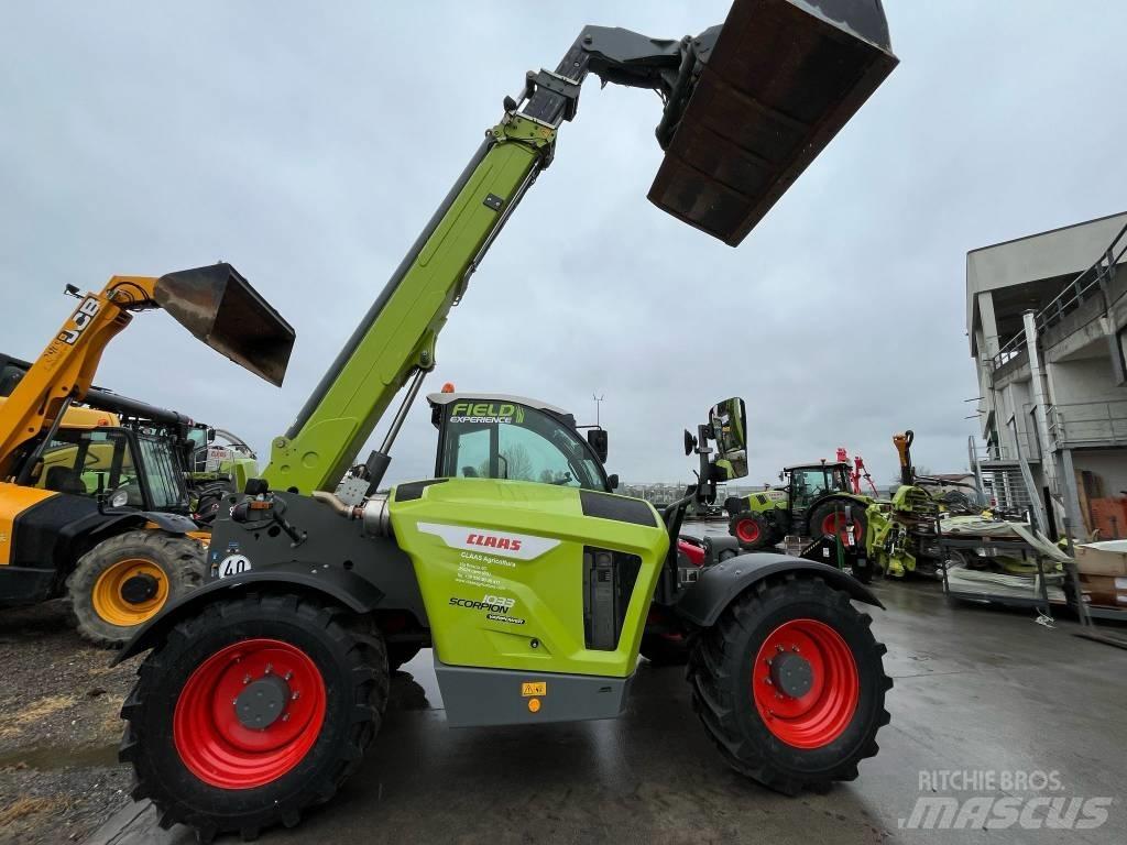 CLAAS Scorpion 1033 Сельскохозяйственные телескопические погрузчики