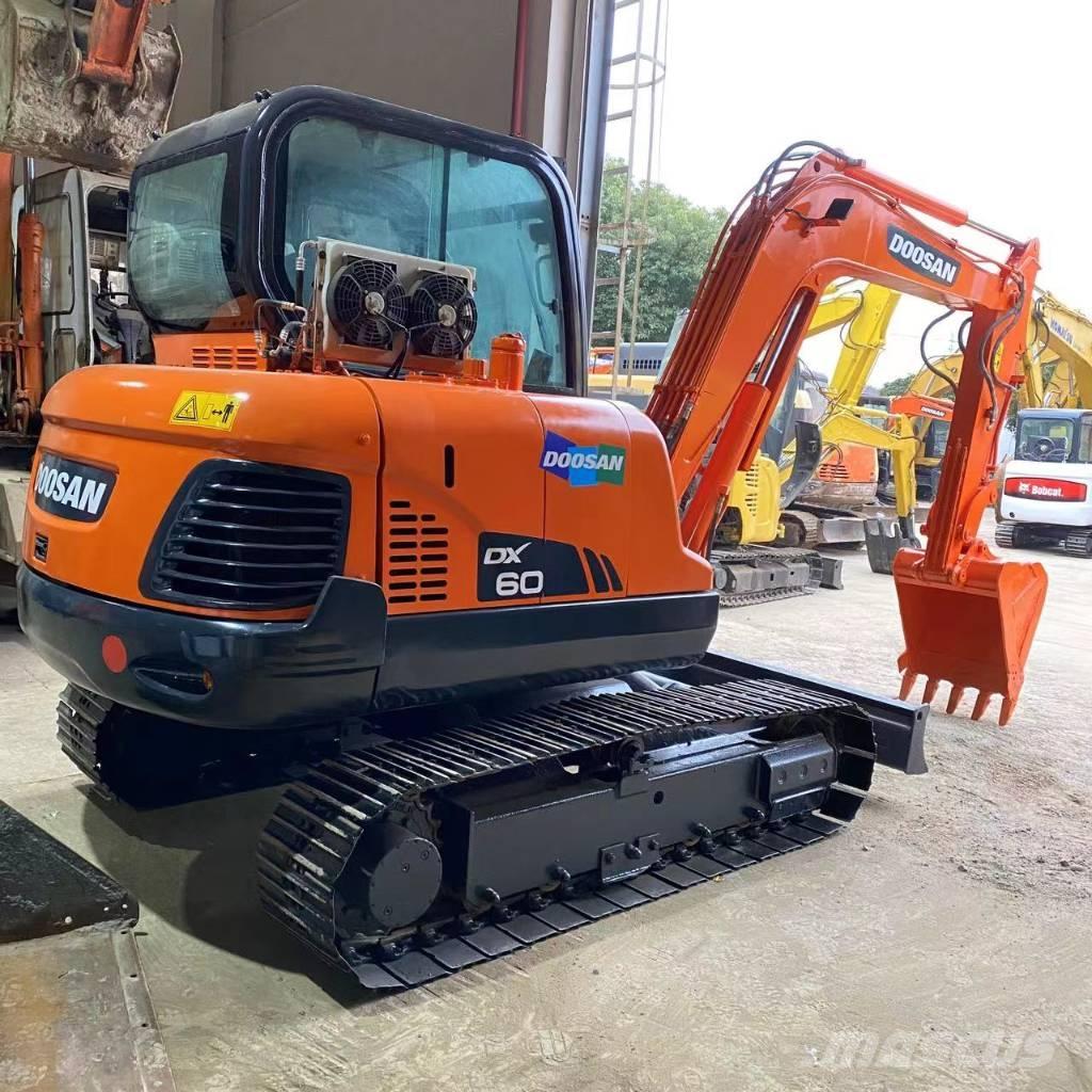 Doosan DX 60-9 C Гусеничные экскаваторы
