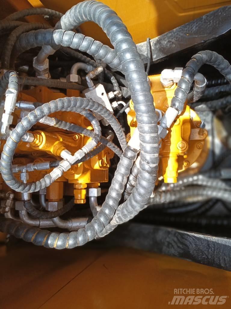 Sany SY 135C Малые экскаваторы 7т-12т