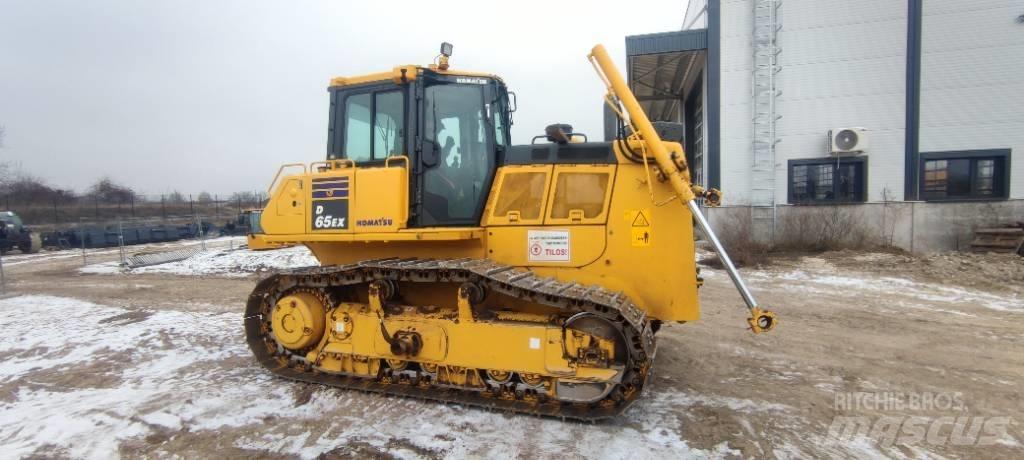 Komatsu D 65 EX-18 Гусеничные бульдозеры