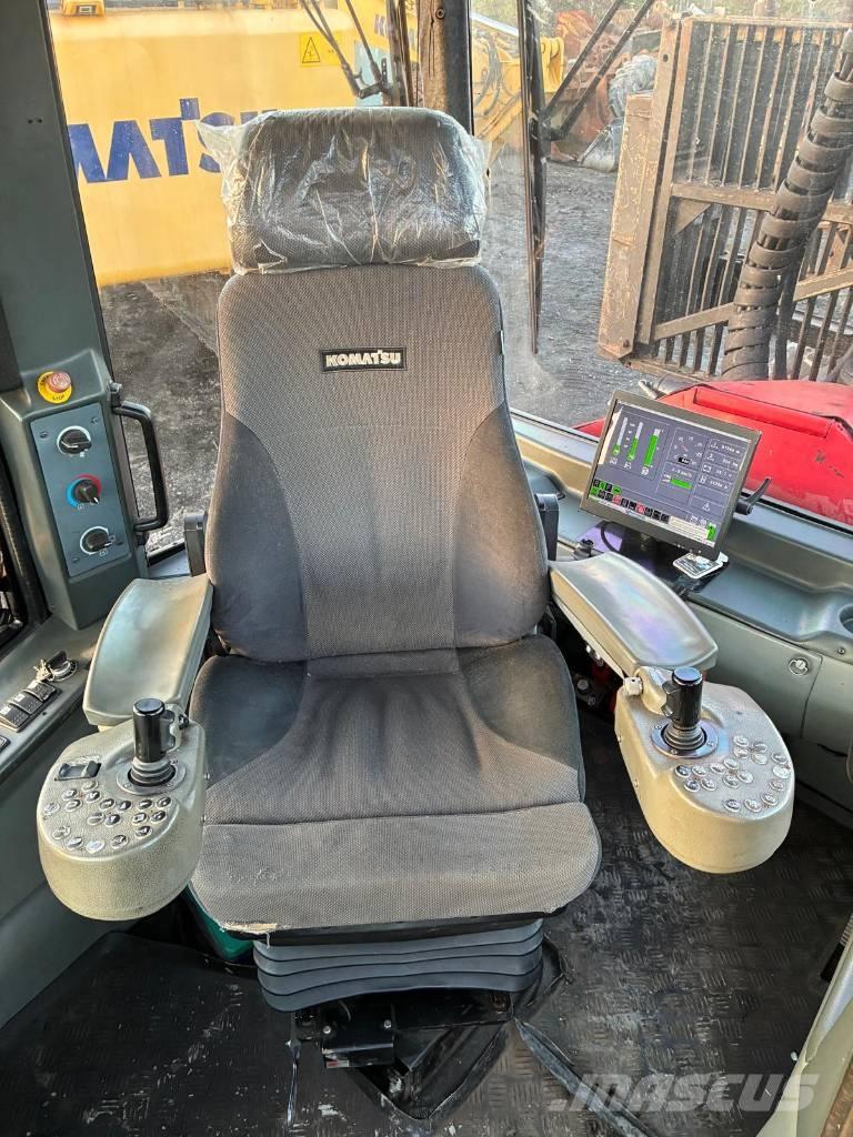 Komatsu 860.4 Форвардеры