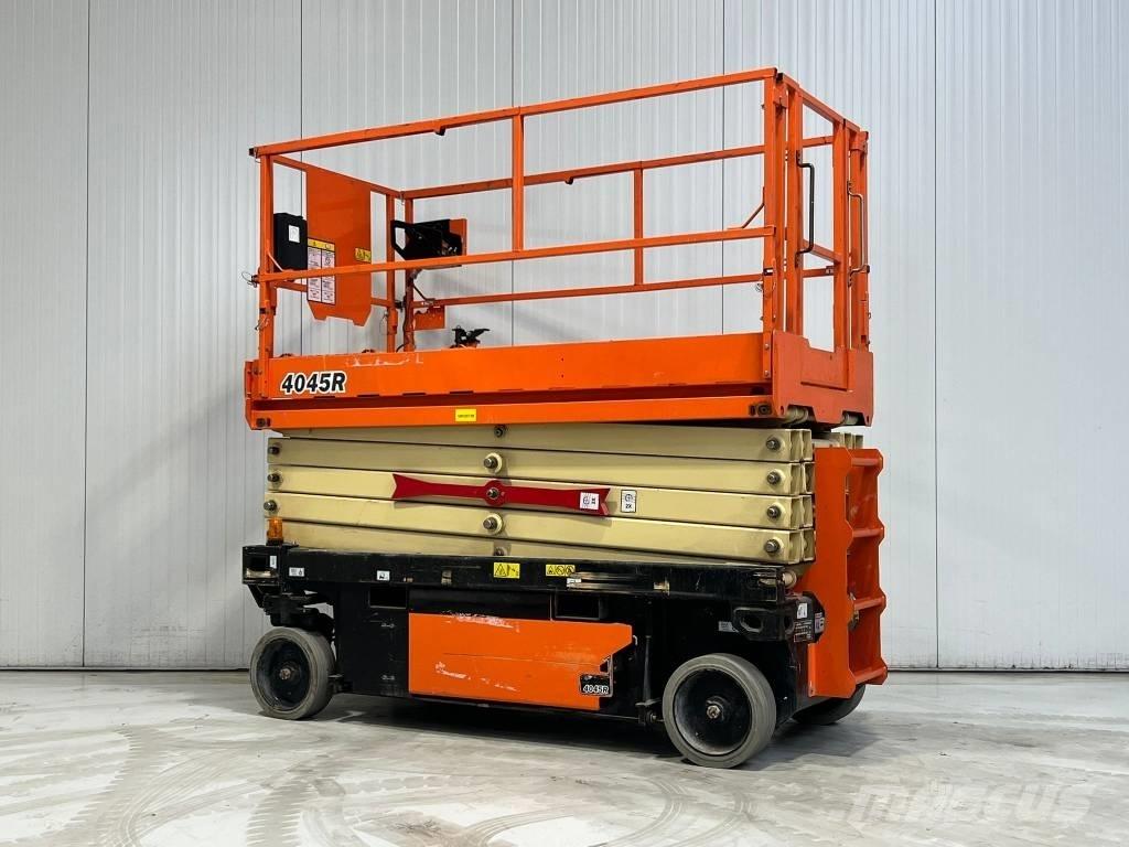 JLG 4045R Ножничные подъемники