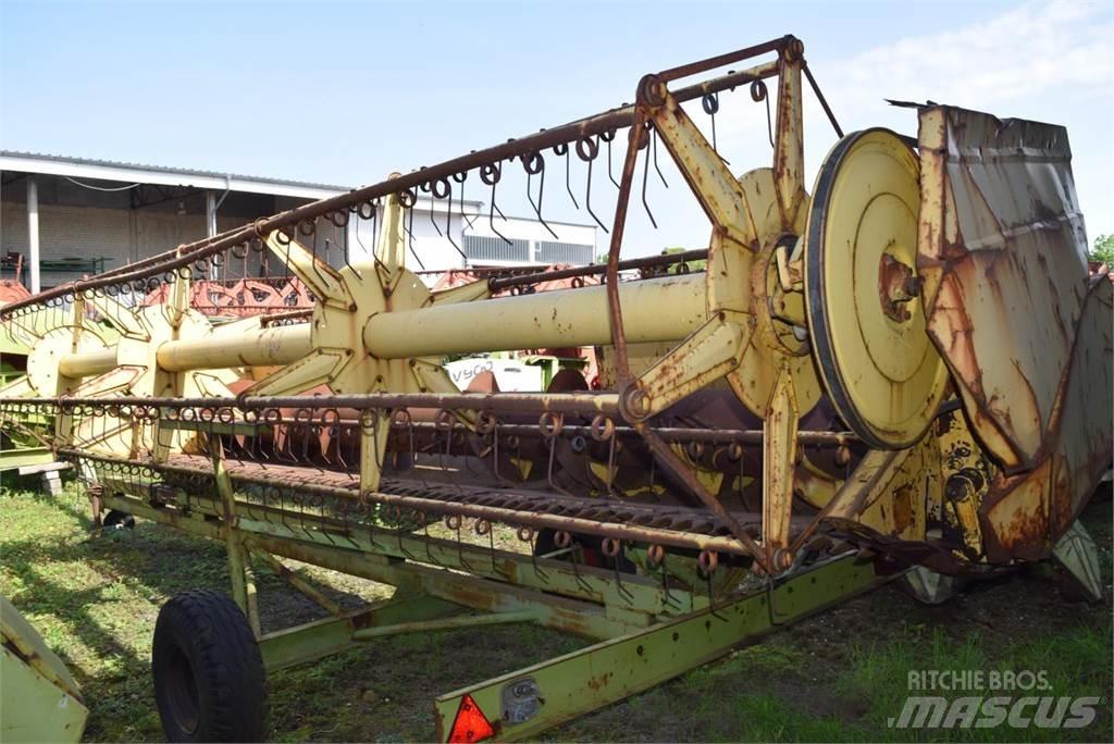 New Holland TF 42 Зерноуборочные комбайны
