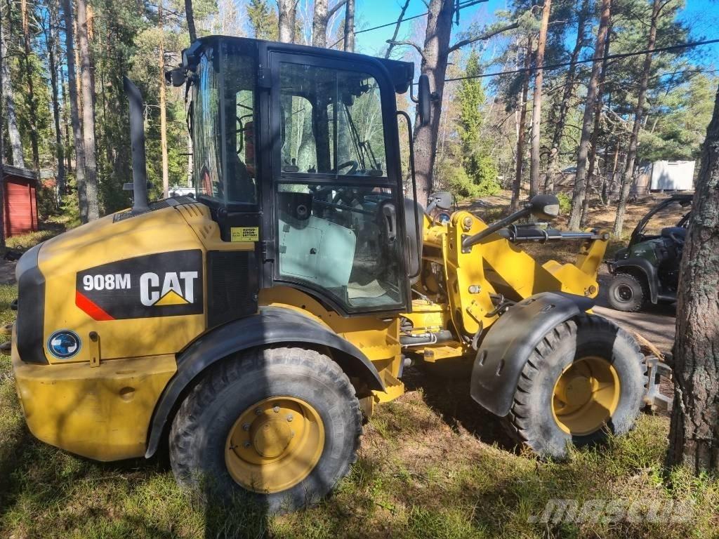 CAT 908 M - 2015 Фронтальные погрузчики