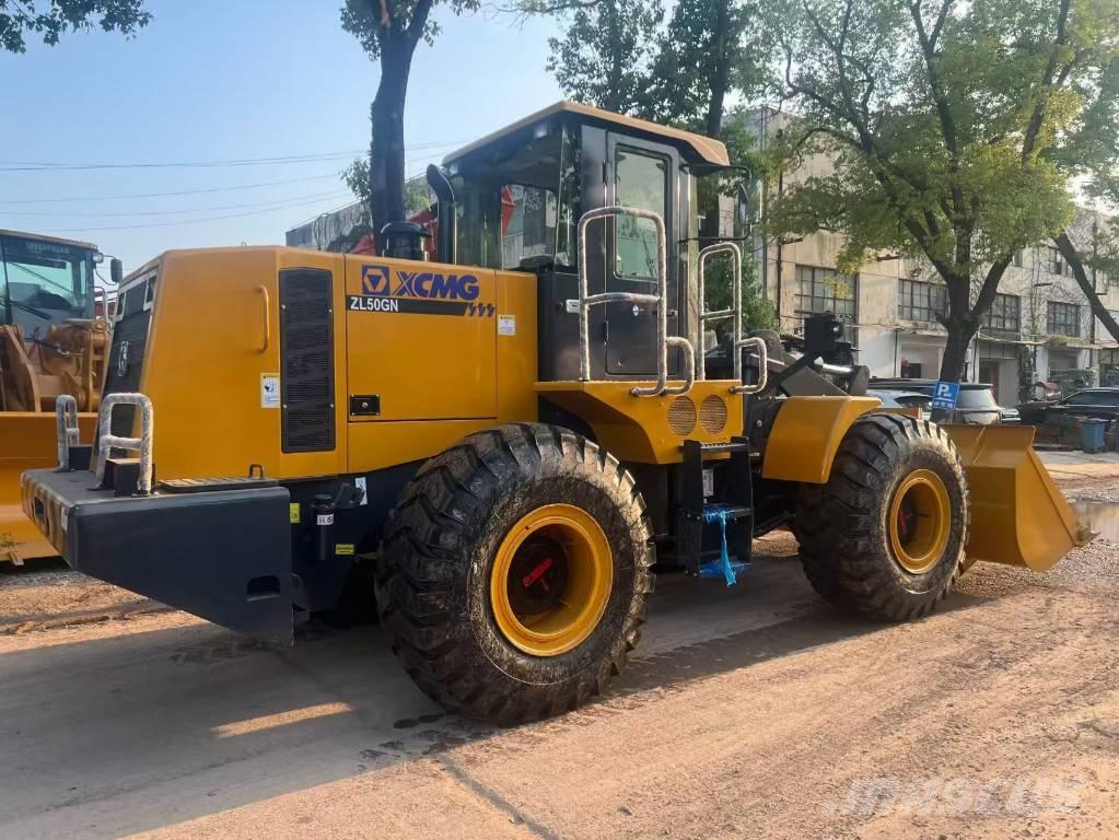 XCMG ZL 50 GN Фронтальные погрузчики