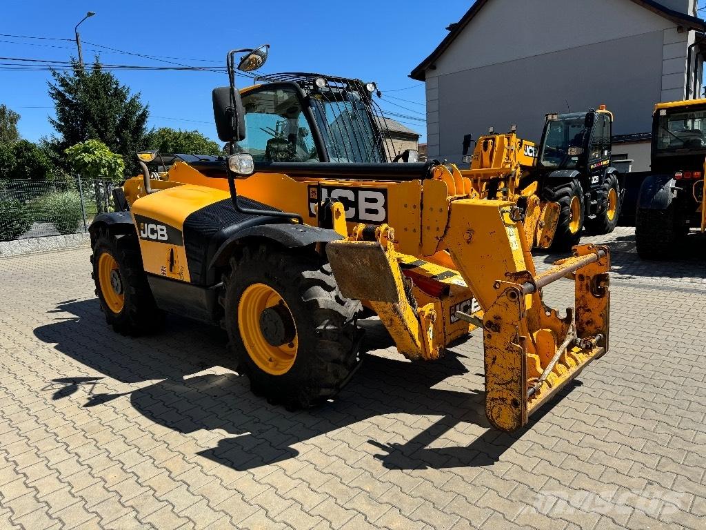 JCB 535-125 Hiviz Телескопические погрузчики