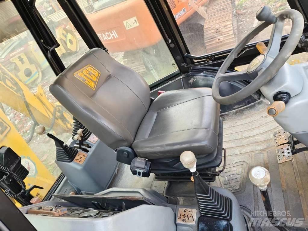 JCB 3cx Экскаваторы-погрузчики