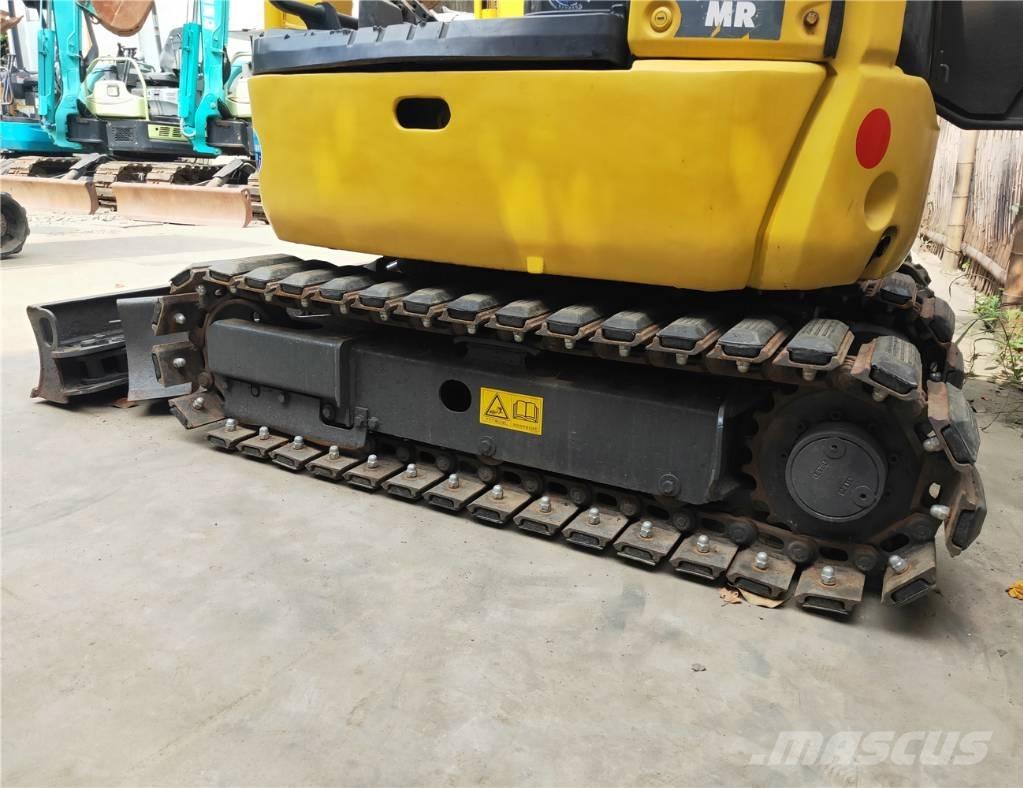Komatsu PC18MR-3 Мини-экскаваторы