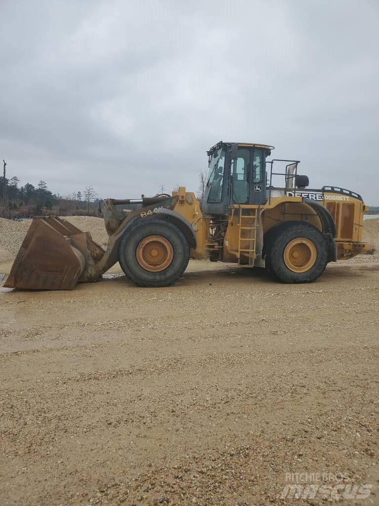 John Deere 844 K Фронтальные погрузчики