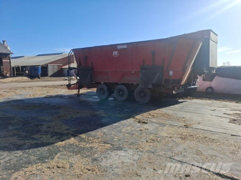 JF FEEDER VM 38 Кормушки для животных