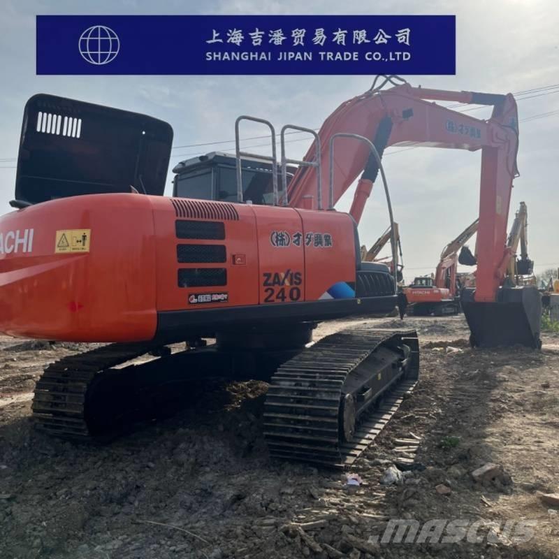 Hitachi ZX 240 Гусеничные экскаваторы