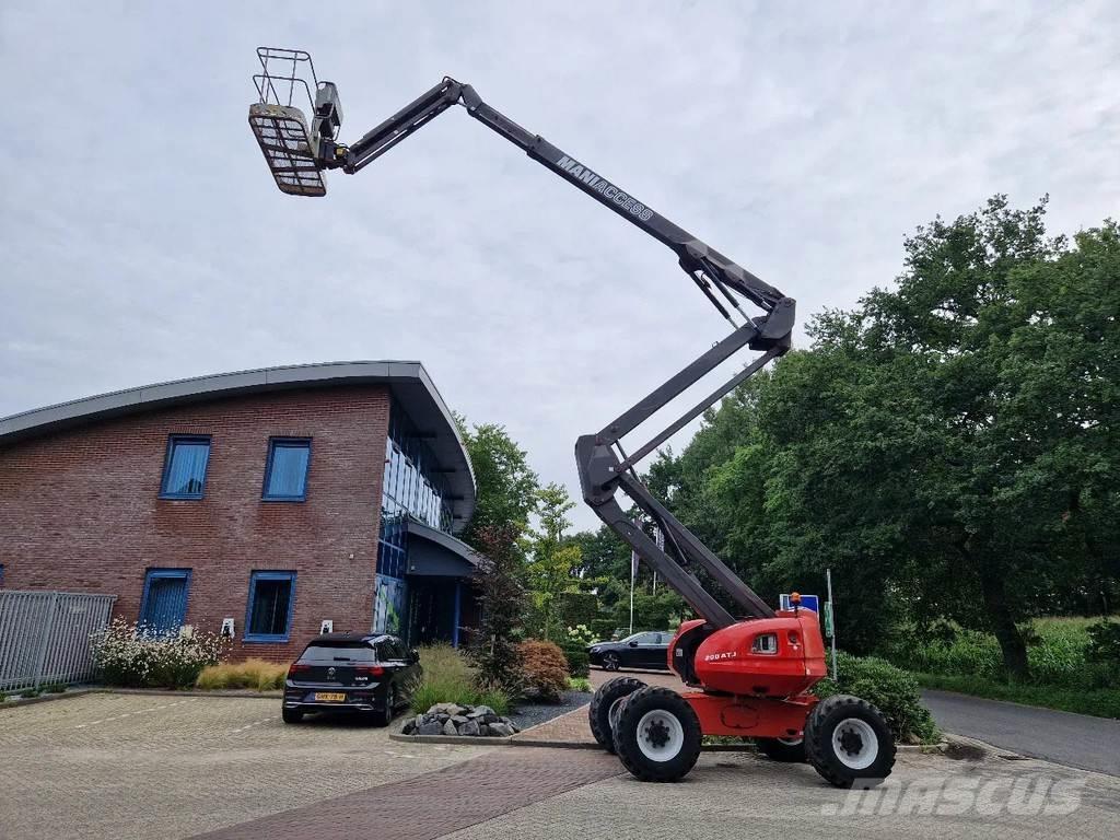 Manitou 200 ATJ Коленчатые подъемники