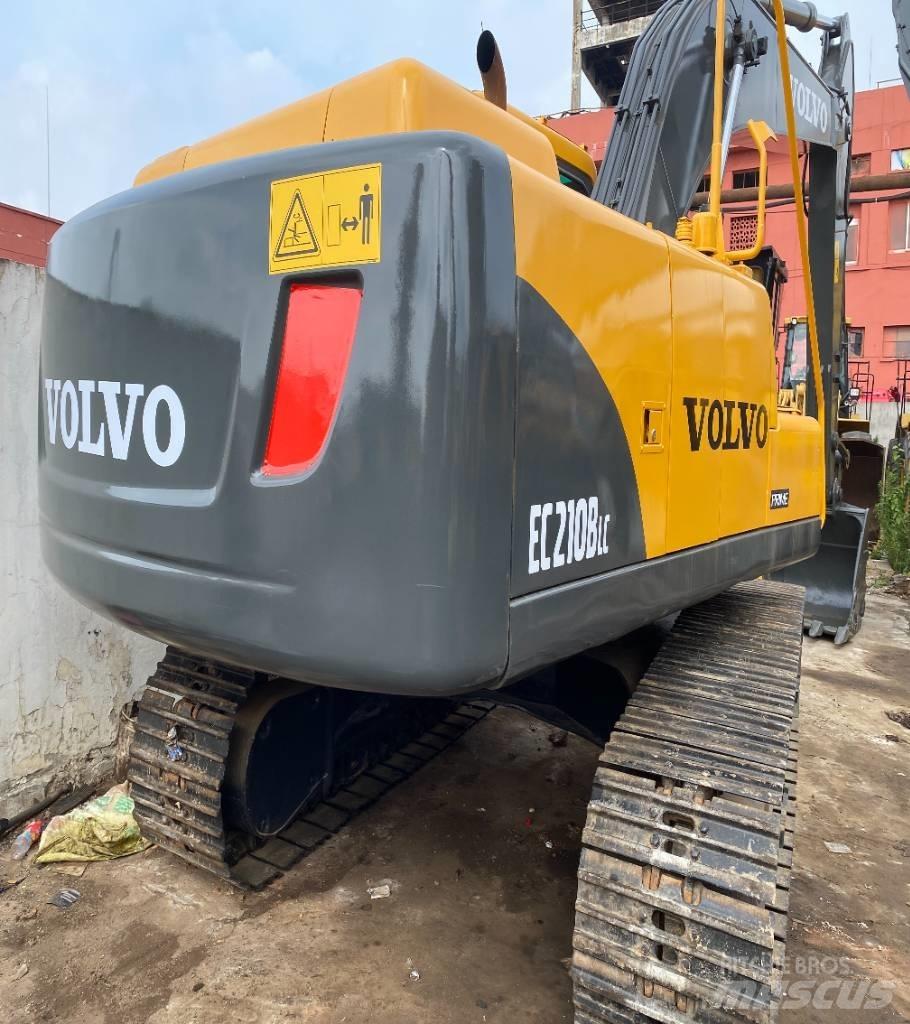 Volvo EC 210 B LC Гусеничные экскаваторы