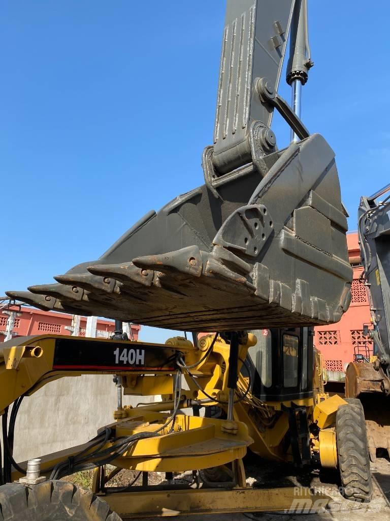Volvo EC 210 B LC Гусеничные экскаваторы