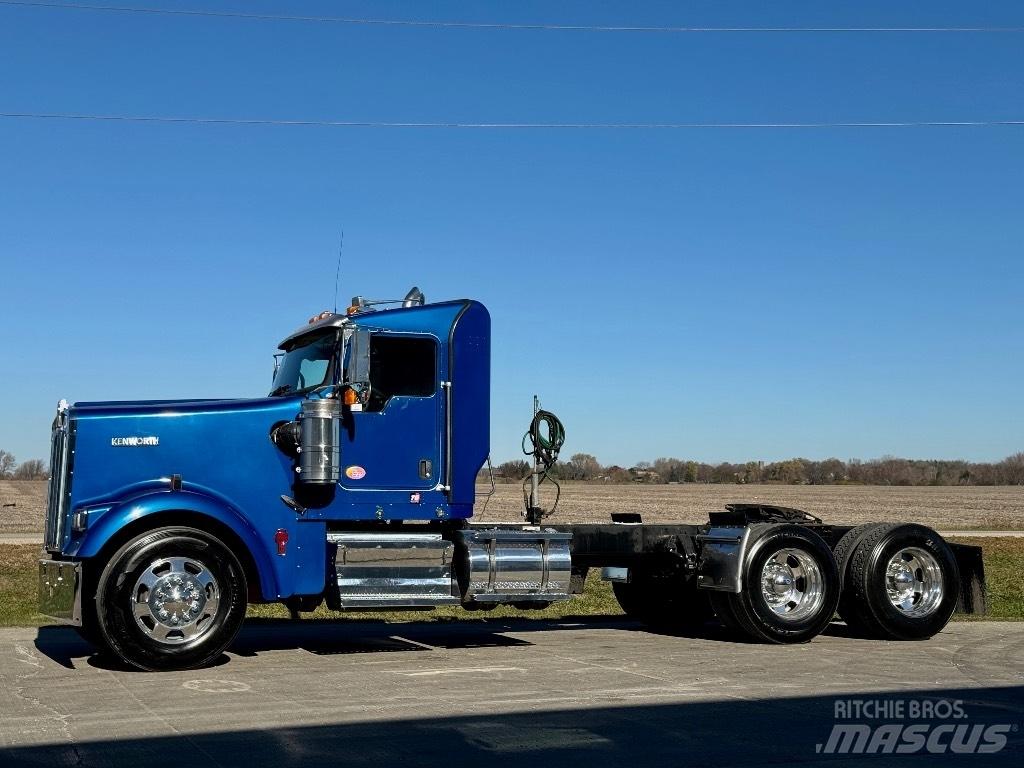 Kenworth W900 Седельные тягачи