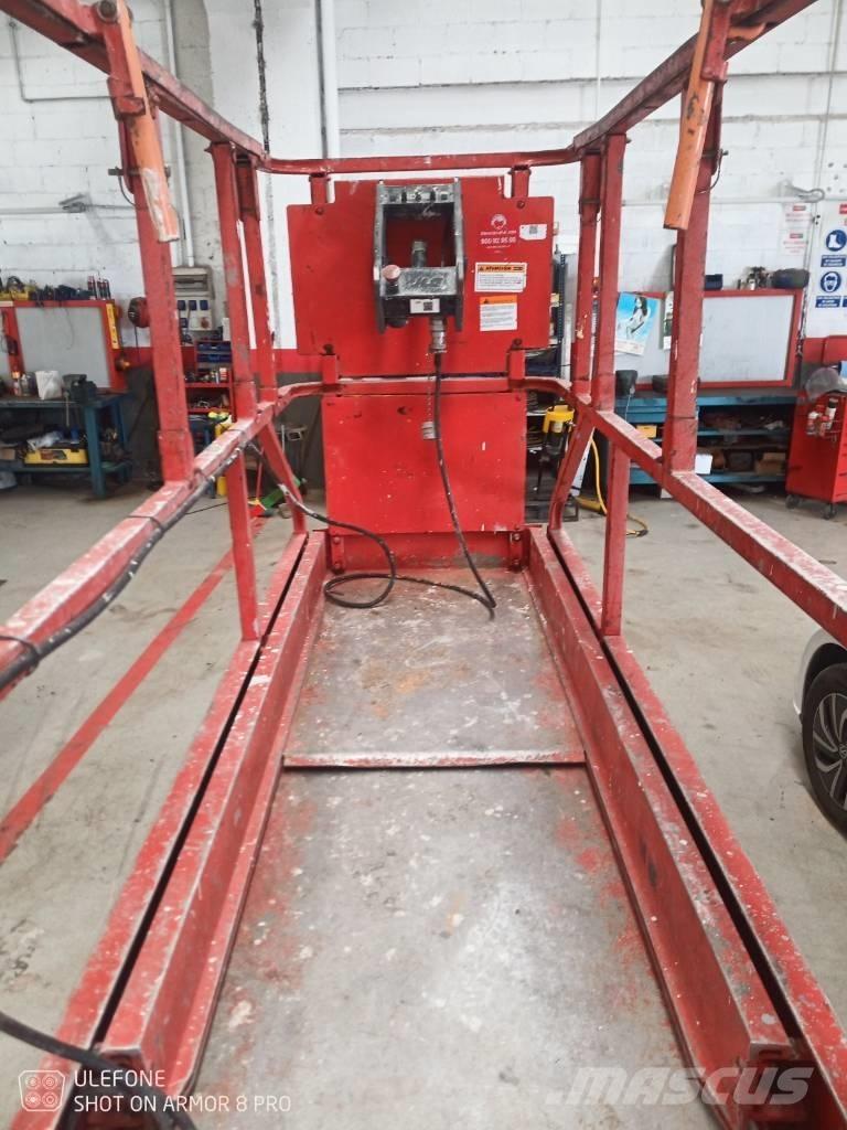 JLG 2030 ES Ножничные подъемники